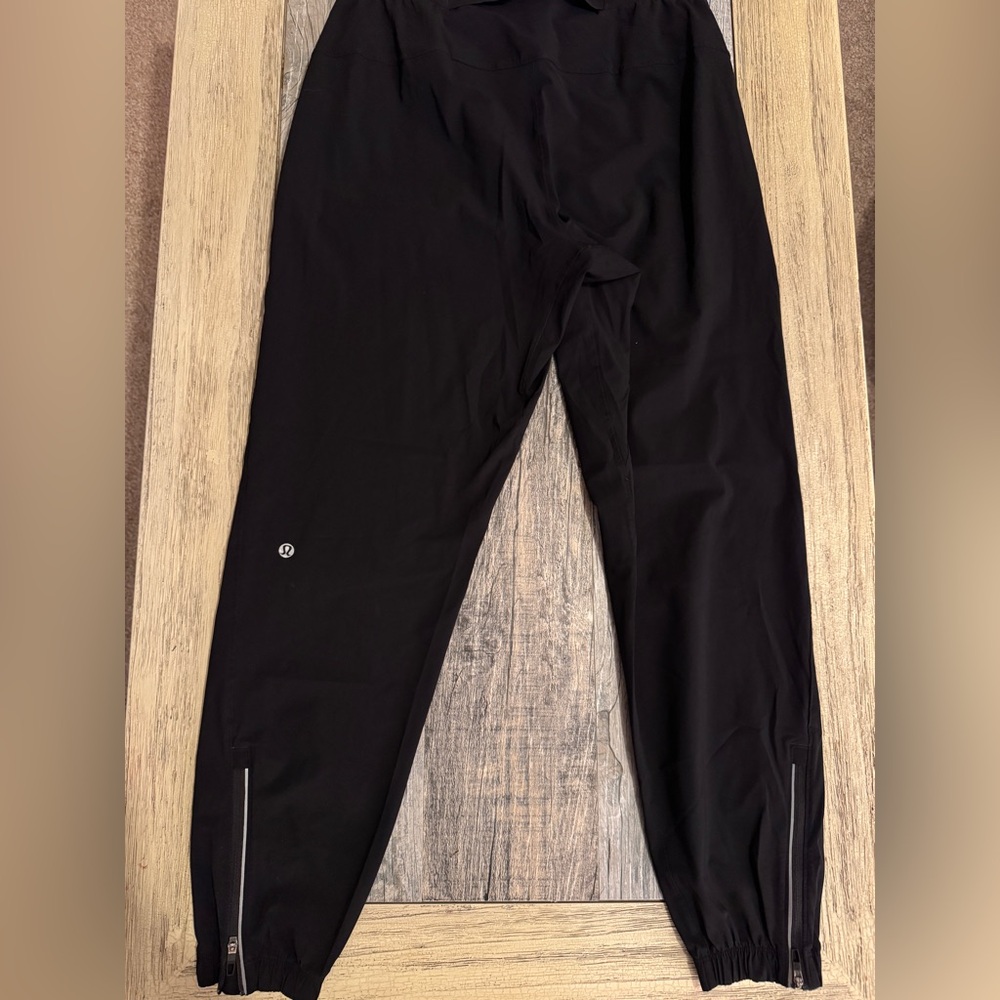 mens lulu Black Joggers